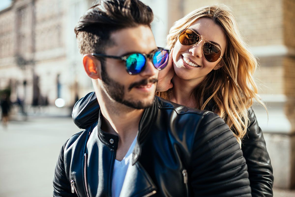 Mantén tus ojos sanos y tu estilo en alto con estos consejos de moda para lentes