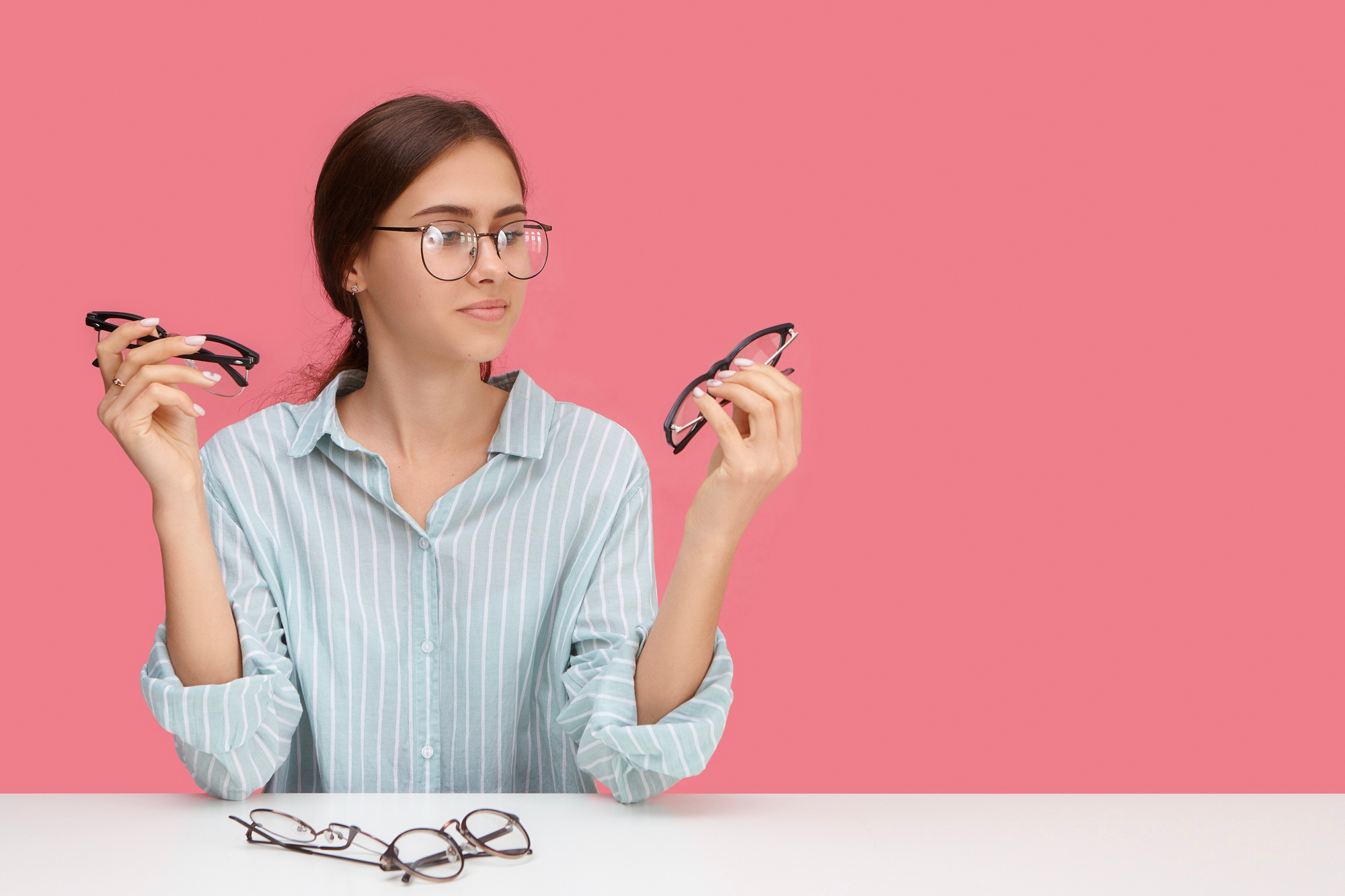 Cuándo y Cómo Reemplazar tus Gafas: Guía y Checklist Definitivo